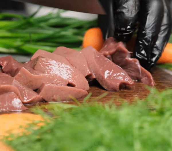 Beef Lung for Dogs: A Complete Guide to Nutrition, Benefits & Treating Right 