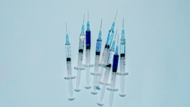 A Detailed Guide to Different Types of Syringes and Their Medical Applications