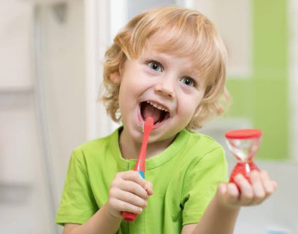 How Family Dentistry Encourages Healthy Habits At Home