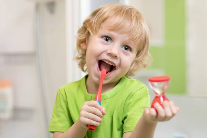 How Family Dentistry Encourages Healthy Habits At Home